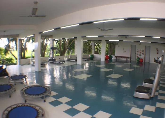 Hotel central: Oasis Hotel Spa